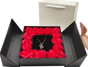Eternal Roses Gift Box with Design Necklace 100 Languages Love You
