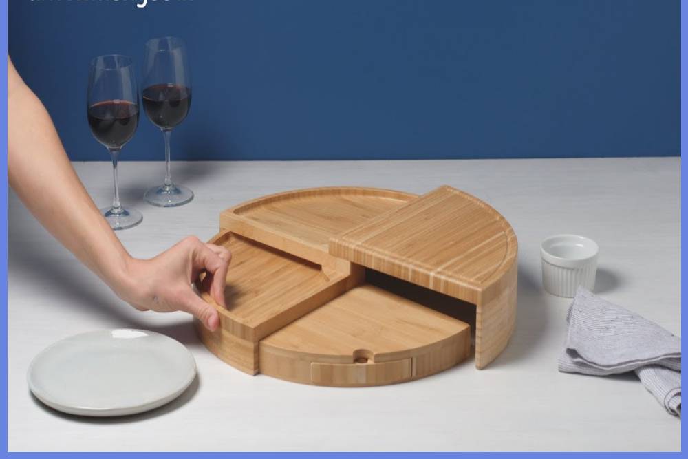 Compact Swivel Cheese Board with Knives