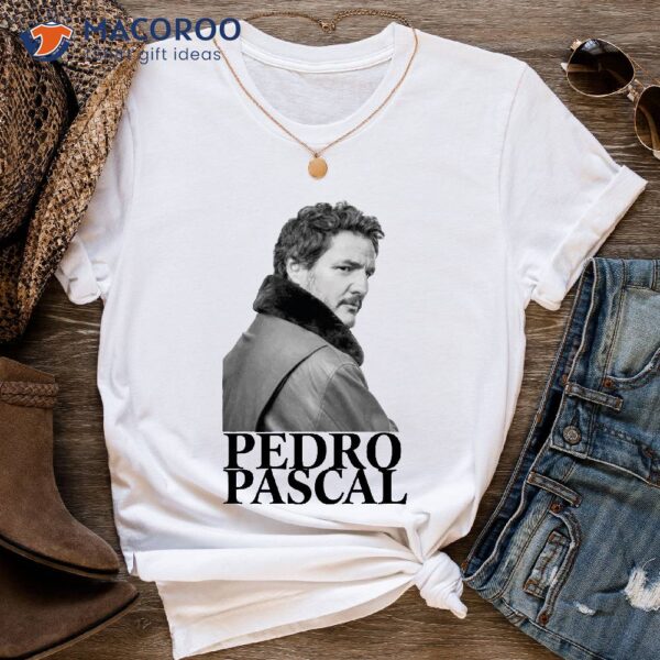 Actor Pedro Pascal T-Shirt