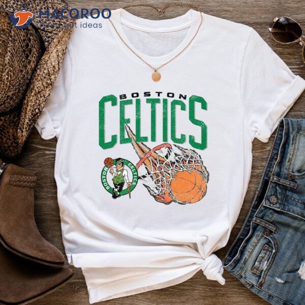 Boston Celtics Basketball T-Shirt