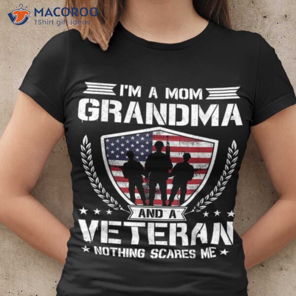 I’m A Mom Grandma And A Best Retired Dad Gifts T-Shirt