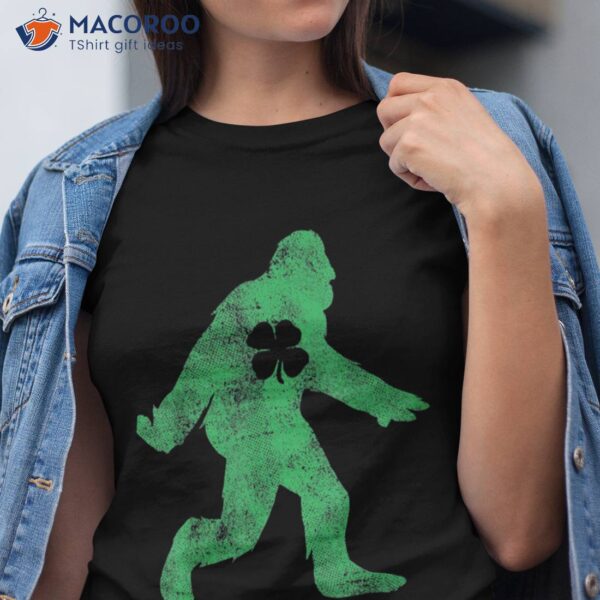 St Patrick Gift Ideas Bigfoot Sasquatch Shirt Saint Paddys Irish T-Shirt