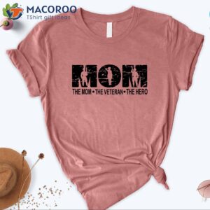 the mom the veteran the hero t shirt best mothersday gifts 2