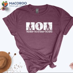 the mom the veteran the hero t shirt best mothersday gifts 3