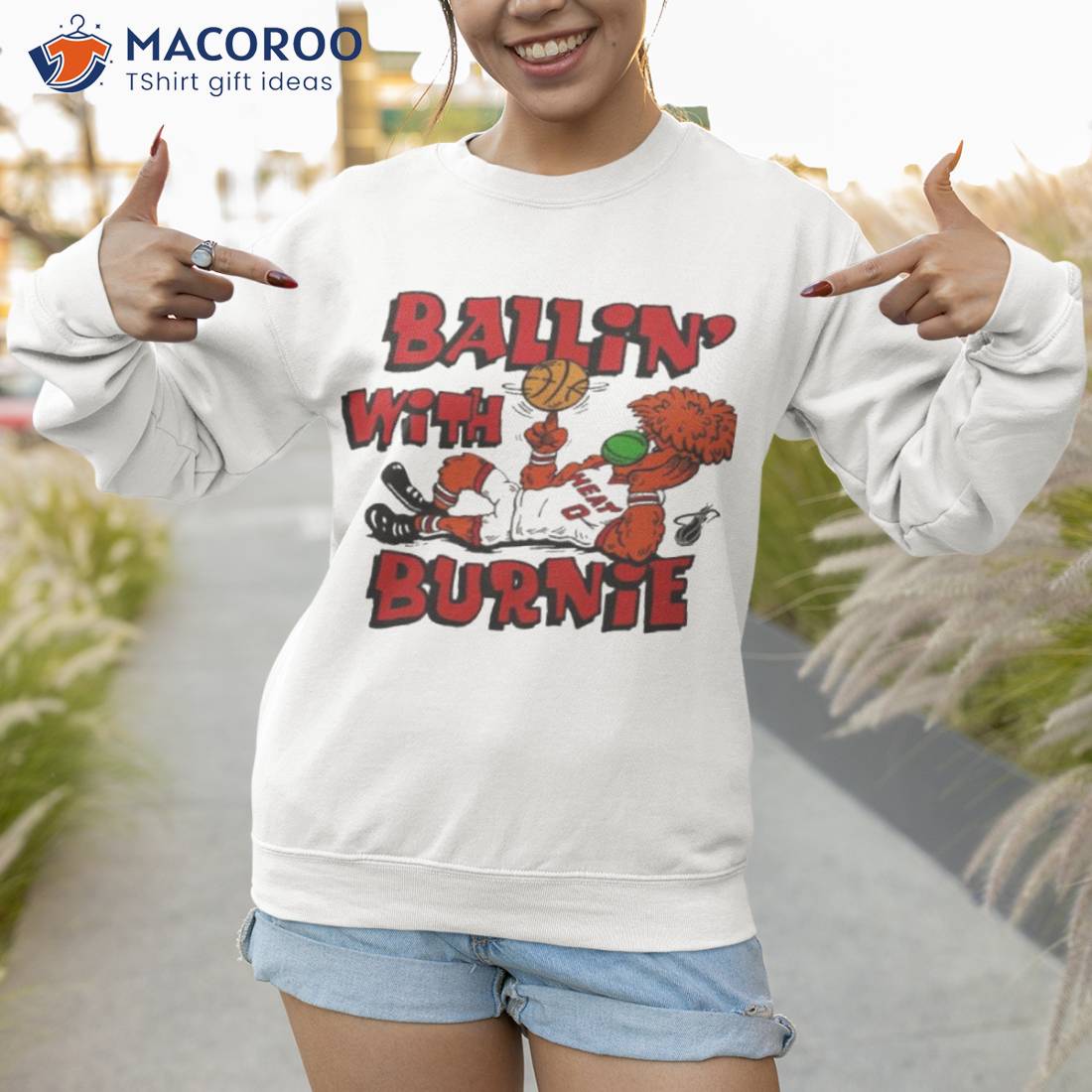 Ballin’ with burnie miamI heat shirt Ballin’ with burnie miamI heat shirt