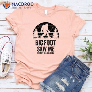 bigfoot saw me t shirt holiday gifts for dad 1