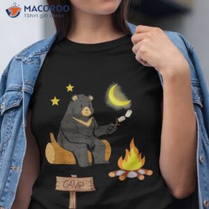 Cute Bear Enjoying Camping And Vacation With Fire Shirt