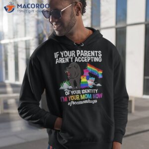 Free Mom Hugs Proud Mama Bear Lgbt Gay Pride Lgbtq Parade Shirt