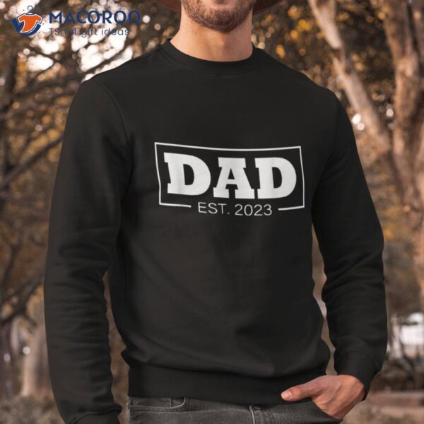 Promoted To Dad 2023 T-Shirt, Gift For New Dad From Friend