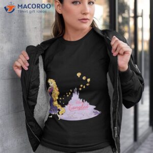 Rapunzel &amp; Pascal In Purple Shirt