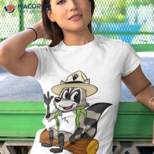Sitting Ranger Rick Shirt