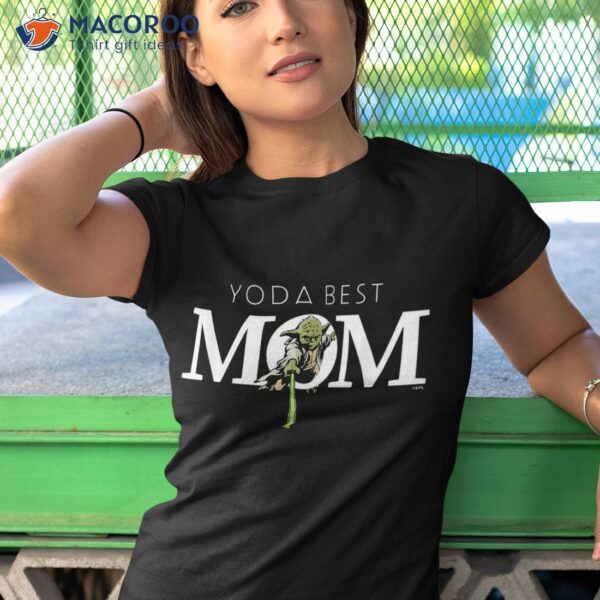 Star Wars Yoda Best Mom Lightsaber Mother&acirc;€™s Day Gift Shirt