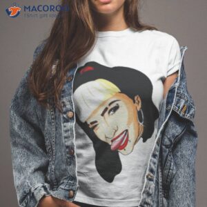 Steph De Lander’s Twitter Avatar Shirt