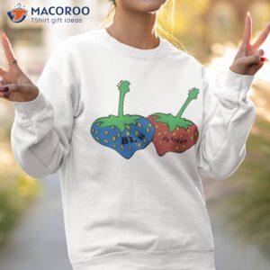 strawberry blu detiger shirt sweatshirt 2