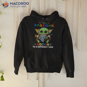 baby yoda hug atlanta falcons autism rockin to a different tune shirt hoodie
