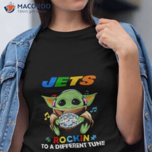 baby yoda hug new york jets autism rockin to a different tune shirt tshirt