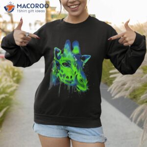 beautiful giraffe aurora color splash art shirt sweatshirt