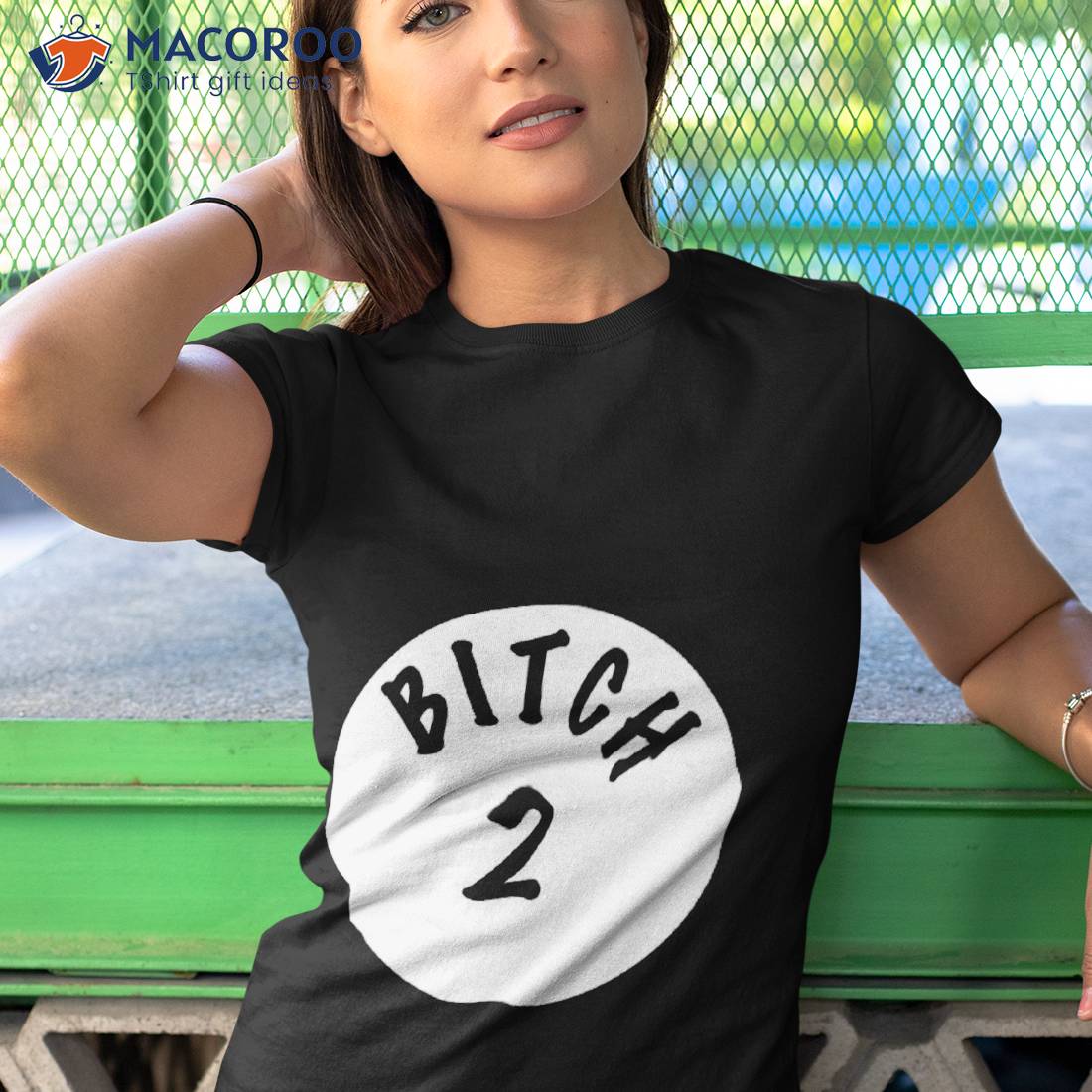 Løsne brugt Regeneration Bitch #2 Essential T-Shirt