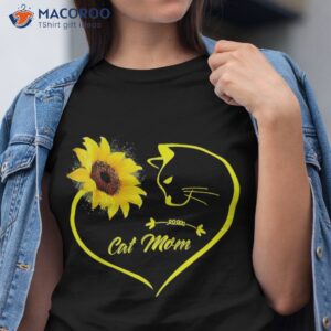 Cute Cat Mom Sunflower Heart Love Mothers Day Gift Lover Shirt