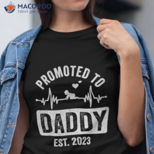 fathers day promoted to daddy est 2023 us flag new dad be shirt tshirt