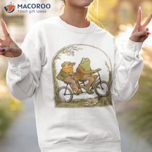 frogs funny toads on bicycle lover shirt sweatshirt 2