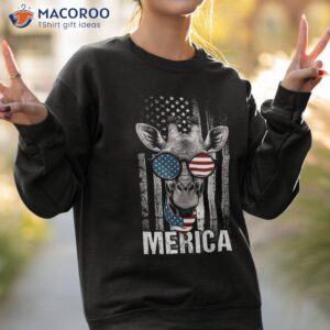 giraffe sunglasses funny animal love american flag patriotic shirt sweatshirt 2