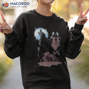 hunter amp acirc amp 128 amp 153 s wolf wolves howling at the moon owl house lovers shirt sweatshirt 2