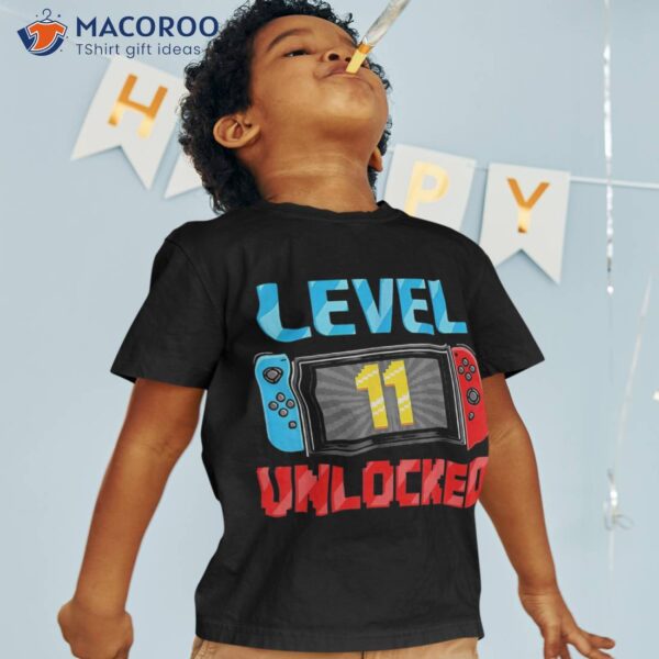Level 11 Unlocked Gamer 11th Birthday Gift Video Game Boys Shirt