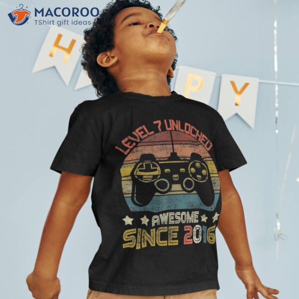 Level 7 Unlocked Awesome Since 2016 7th Birthday Gaming Shirt