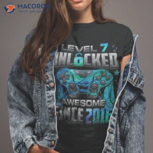 Level 7 Unlocked Awesome Since 2016 7th Birthday Gaming Shirt