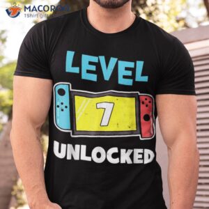 Level 7 Unlocked Gamer 7th Birthday Gift Video Game Lovers Shirt