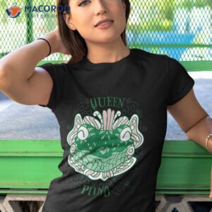 queen of the pond stylish mandala frog love natures shirt tshirt 1