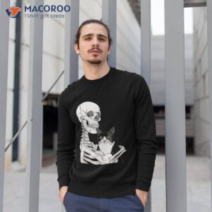 skeleton holding a cat halloween costume shirt sweatshirt 1