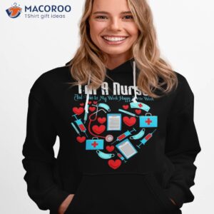 student nurse i m a and this is my week happy gift shirt hoodie 1