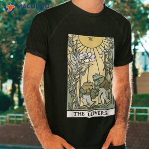 Frog Lover Cottagecore Aesthetic Floral Animal Amphibian Shirt
