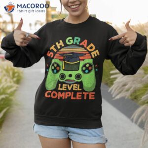 5th grade level complete gamer class of 2023 graduation shirt sweatshirt