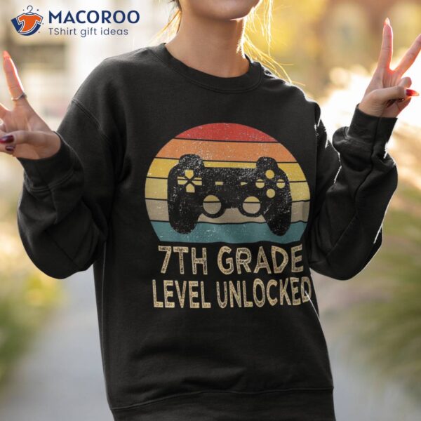 7th Grade Level Unlocked Video Gamer Back To School Vintage Shirt
