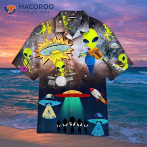 alien playing hawaiian music shirts 1