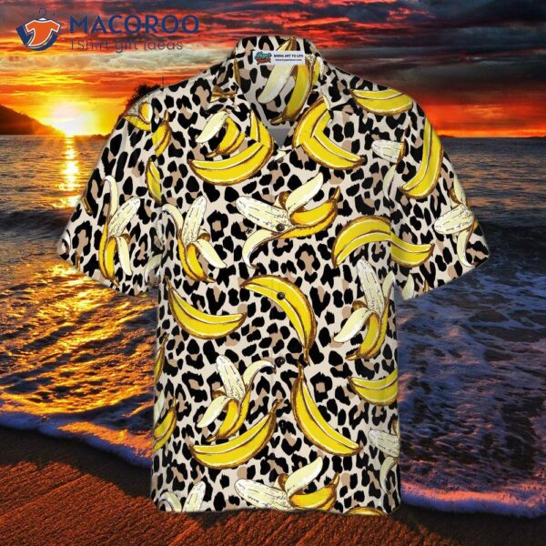 Banana-printed Hawaiian Shirt With A Leopard Pattern