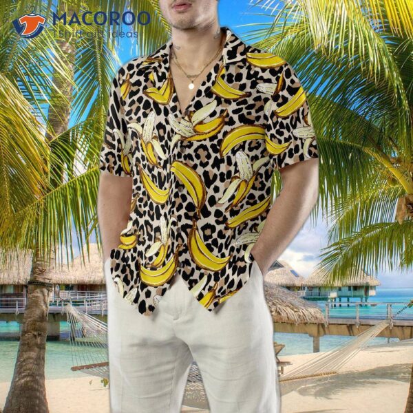 Banana-printed Hawaiian Shirt With A Leopard Pattern