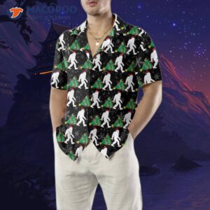 bigfoot for christmas hawaiian shirt funny xmas gift idea 3