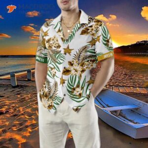 don t mess with the sheriff in his hawaiian shirt 4