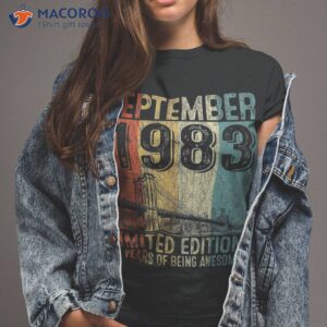 Funny 40 Year Old September 1983 Vintage 40th Birthday Gifts Shirt