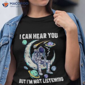 Funny Cat I Can Hear You But I’m Listening Shirt