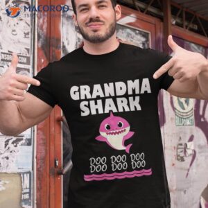 funny grandma shark shirt gift for tee tshirt 1