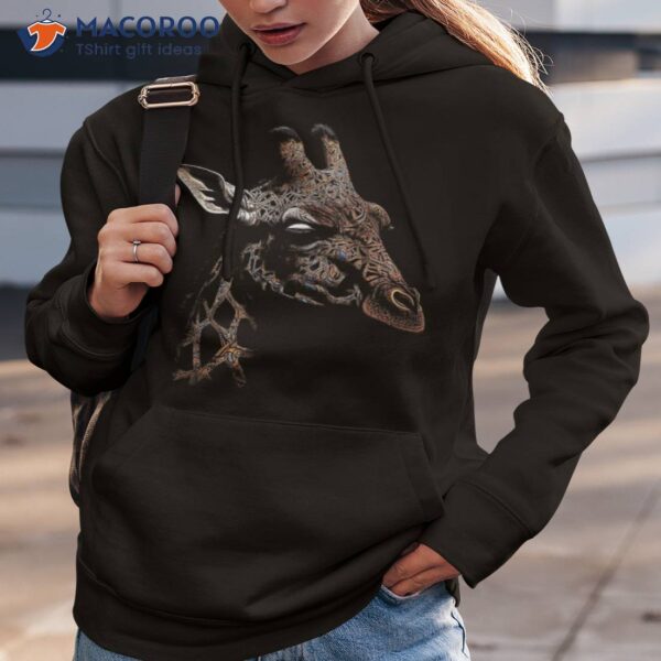 Giraffe Artwork – Animal Art Shirt