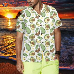 hand drawn cute avocado pattern hawaiian shirt funny short sleeved print shirt 3