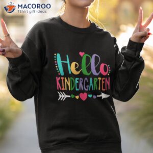 hello kindergarten heart teacher student back to school shirt sweatshirt 2