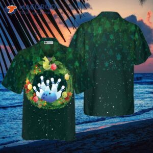 Hyperfavor Christmas Hawaiian Shirts For And , Wreath Bowling Shirt Button-down Short Sleeve.png