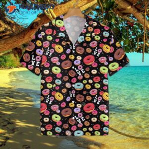 i love the black hawaiian shirt with donuts on it 2